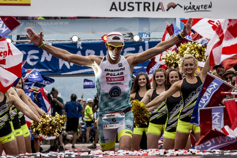 <p>Ironman Austria in Klagenfurt am Wörthersee. Zieleinlauf.</p>